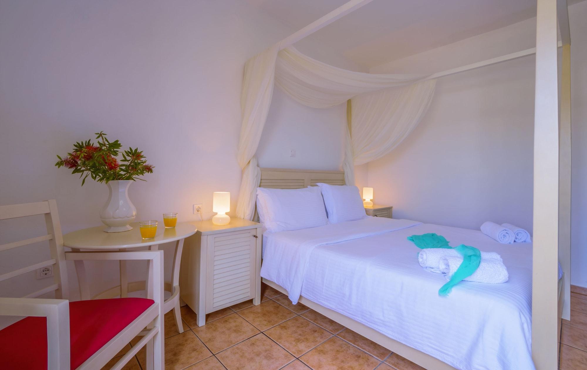 Kerkis Bay Hotel Marathokampos Bagian luar foto