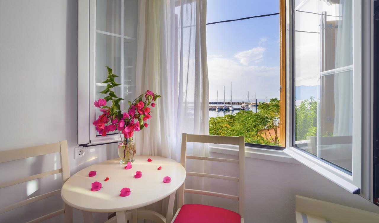 Kerkis Bay Hotel Marathokampos Bagian luar foto